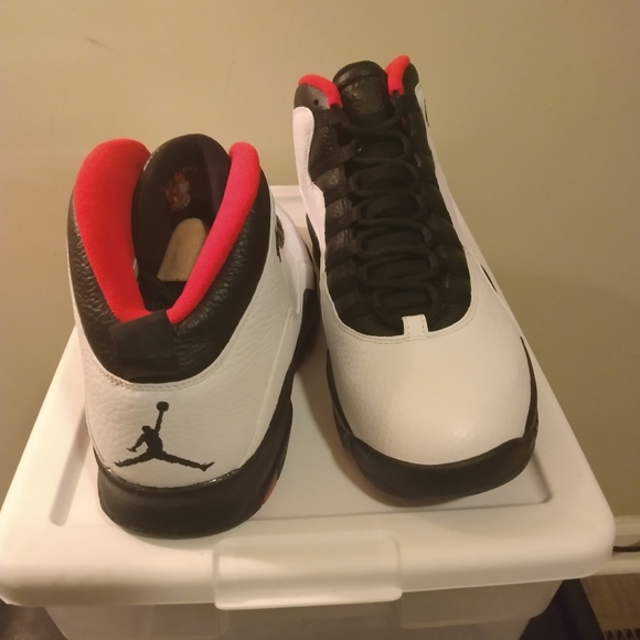 Jordan 10 size 12 - Picture 3 of 3